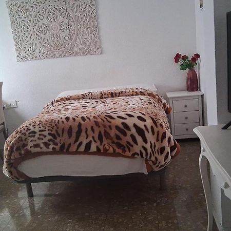 Habitaciones Amplias En El Centro De Granada Bagian luar foto