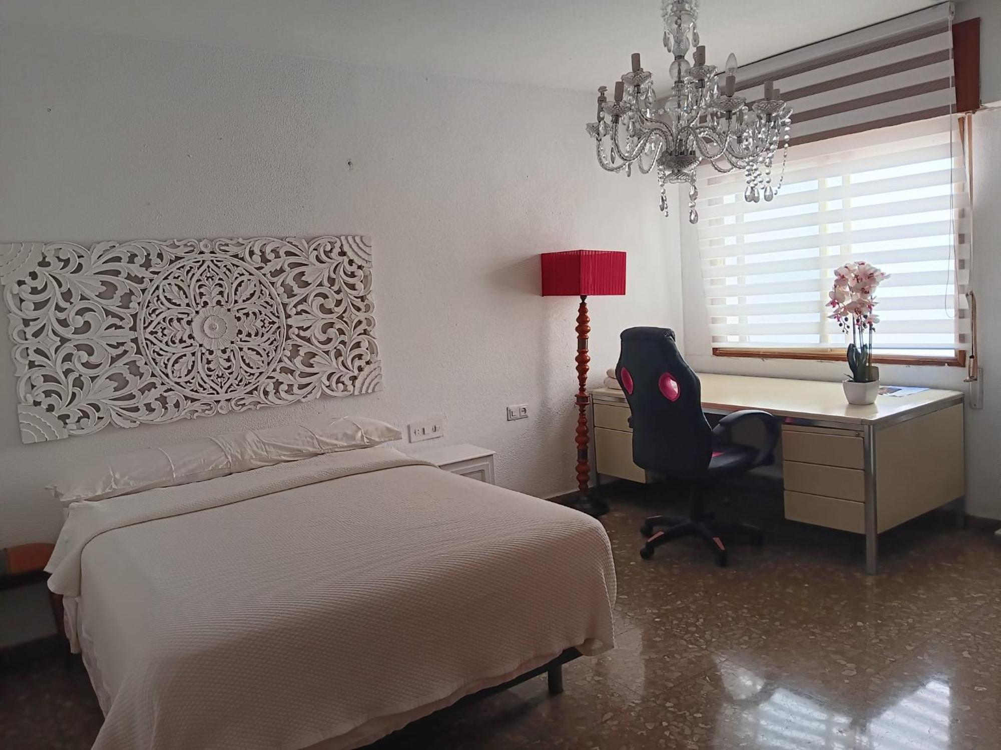 Habitaciones Amplias En El Centro De Granada Bagian luar foto